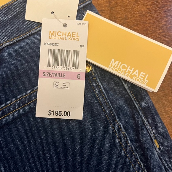 Michael Kors flare bottom jeans - Picture 2 of 7